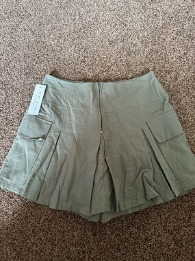 Kurious Olive Utility Pleated Skort